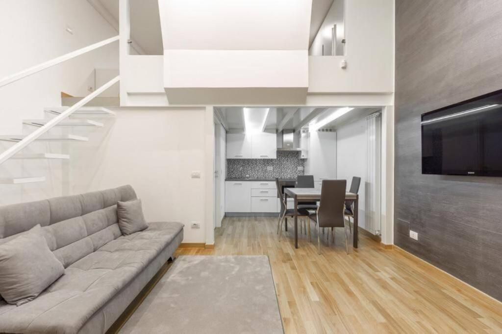 Meraviglioso Loft A Milano: Luaran gambar